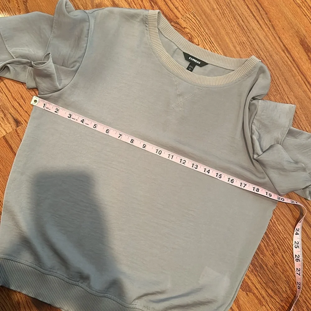 Express Top Ruffle Sleeves - Picture 6 of 8